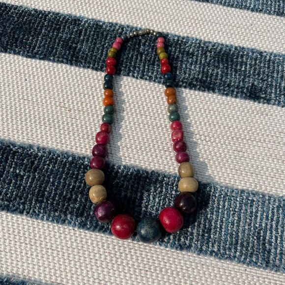 Chunky Colored Beaded Necklace - Picture 1 of 4